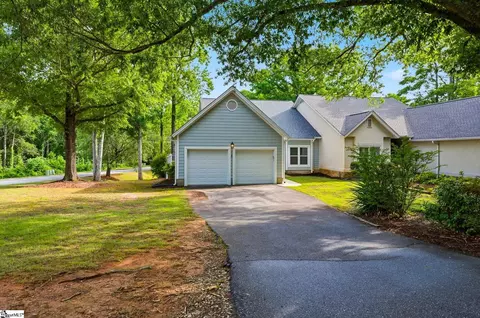 5 Fifteenth Vantage, Campobello, SC 29322