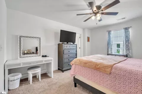Bedroom - 463 Seaborn Cir, Pendleton, SC 29670 photo 1 of 5