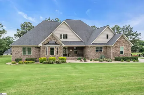 922 Wax Myrtle Ct, Greer, SC 29651