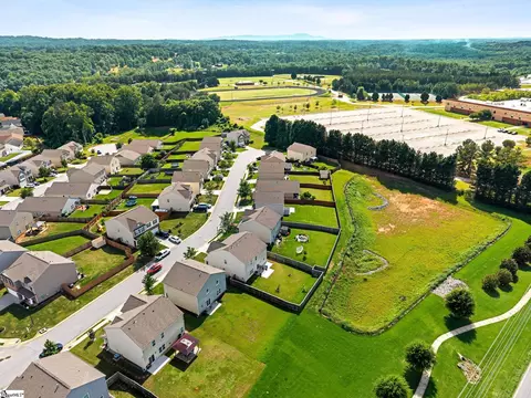 View/Area - 308 Cabot Hill Ln, Greer, SC 29651 photo 4 of 6