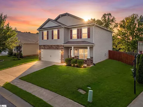 308 Cabot Hill Ln, Greer, SC 29651