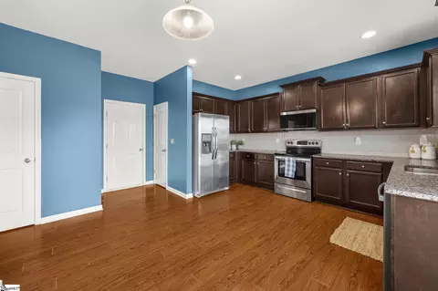 Entry Way - 308 Cabot Hill Ln, Greer, SC 29651 photo 3 of 7
