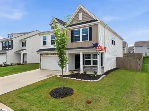 328 Whittier St, Greenville, SC 29605