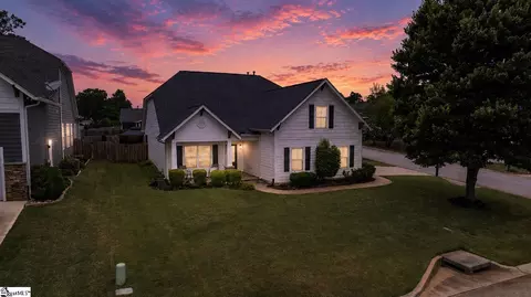 191 Gossamer Dr, Boiling Springs, SC 29316