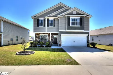 106 Hartridge Dr, Simpsonville, SC 29680