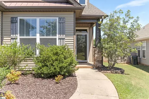 413 Kensrowe Dr, Boiling Springs, SC 29316
