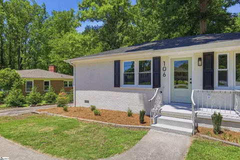 106 Mayfair Dr, Taylors, SC 29687