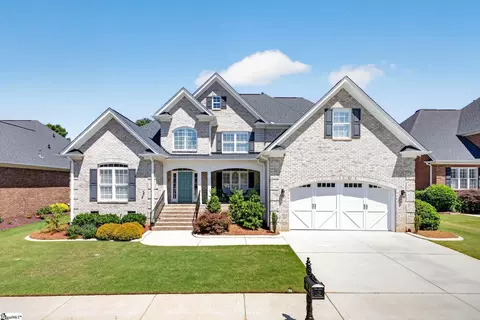 207 Benjamine Perry Ct, Simpsonville, SC 29681
