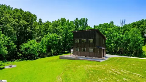Exterior - 159 Cherokee Trl, Easley, SC 29640 photo 9 of 10