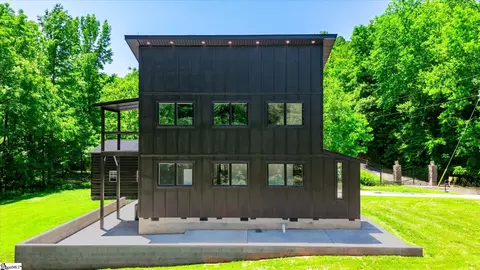159 Cherokee Trl, Easley, SC 29640