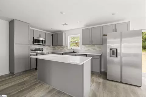 Kitchen - 706 Laurel St, Honea Path, SC 29654 photo 1 of 2