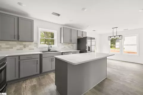 Kitchen - 706 Laurel St, Honea Path, SC 29654 photo 2 of 2