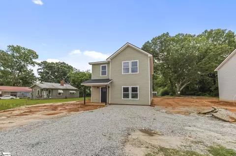 Exterior - 706 Laurel St, Honea Path, SC 29654 photo 2 of 4