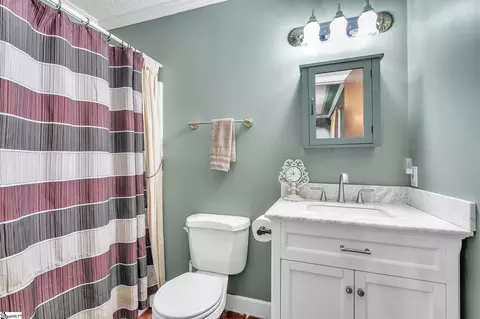 Bath - 314 E Celestial Dr, Greer, SC 29651 photo 2 of 2