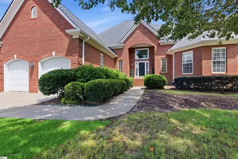 104 Webbington Pl, Simpsonville, SC 29681