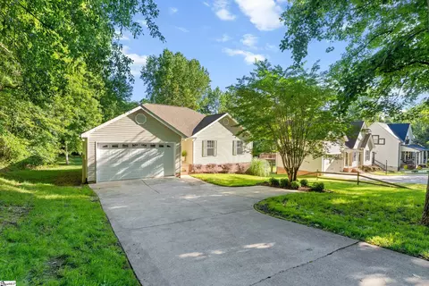 151 E Mountain Creek Rd, Greenville, SC 29609
