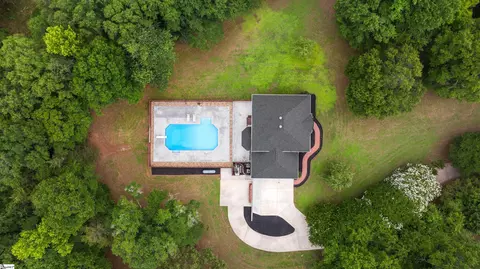 View/Area - 453 Circle Rd, Greer, SC 29651 photo 2 of 4