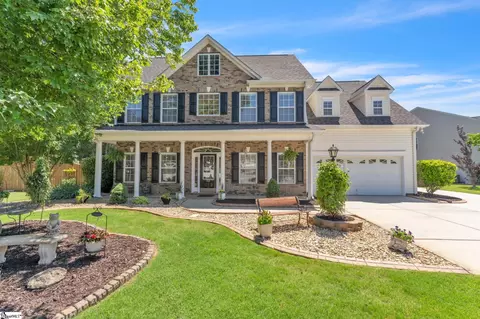 212 Brazos Ln, Simpsonville, SC 29680