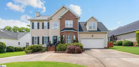 18 Pinehurst Green Way, Greenville, SC 29609
