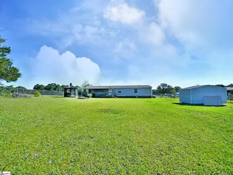 1390 1st Ave, Starr, SC 29684 photo 27