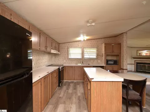 1390 1st Ave, Starr, SC 29684 photo 9