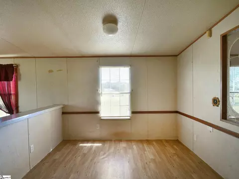 1390 1st Ave, Starr, SC 29684 photo 12