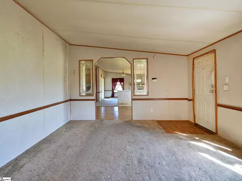 1390 1st Ave, Starr, SC 29684 photo 5