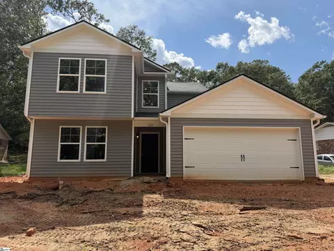 128 Barwood Cir, Greenville, SC 29611