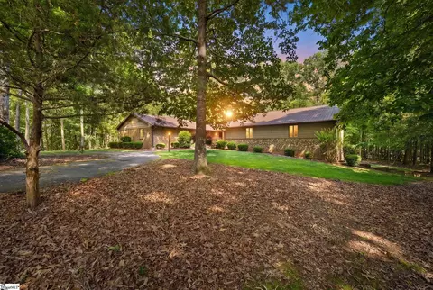620 Walnut Grove Rd, Roebuck, SC 29376