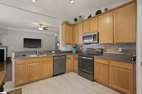 Kitchen - 513 Millervale Rd, Greer, SC 29650 photo 2 of 3