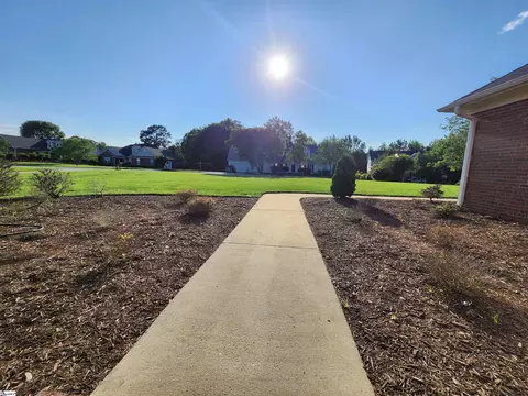 233 Summerfield Rd, Moore, SC 29369 photo 3