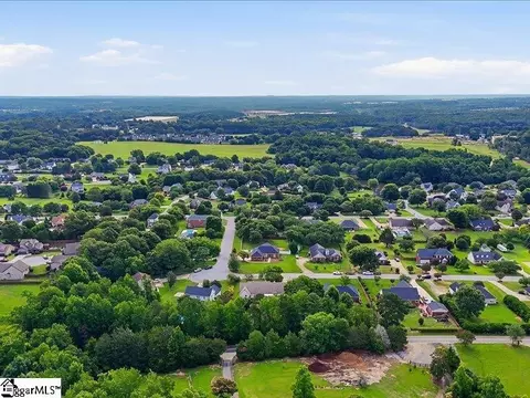 View/Area - 233 Summerfield Rd, Moore, SC 29369 photo 1 of 4