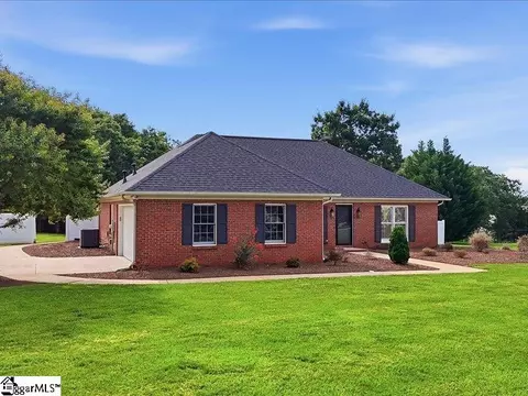 Exterior - 233 Summerfield Rd, Moore, SC 29369 photo 3 of 3