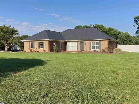 233 Summerfield Rd, Moore, SC 29369