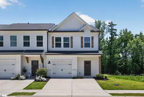 111 Grey Oak Trl, Greer, SC 29650