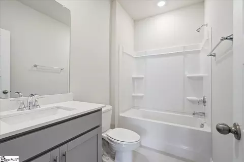 Bath - 313 Shortleaf Ln, Pendleton, SC 29670 photo 1 of 2