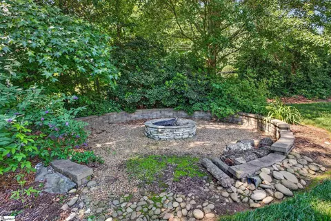 Exterior - 2 Fox Hunt Ln, Greer, SC 29651 photo 13 of 13