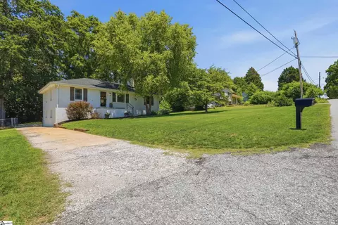 Exterior - 121 Endless Dr, Greer, SC 29651 photo 11 of 12