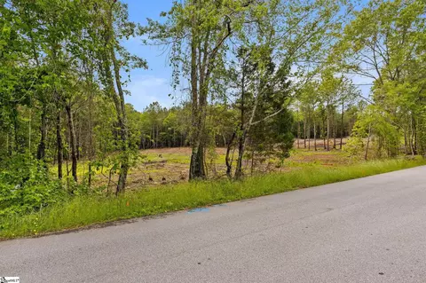 315 Martin Rd, Fountain Inn, FL 29644