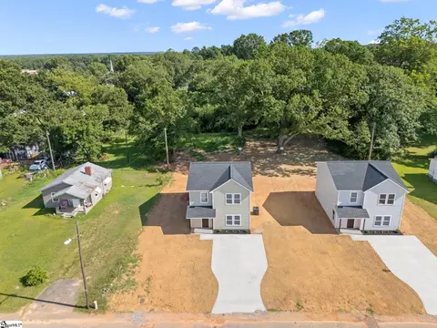 View/Area - 704 Laurel St, Honea Path, SC 29654 photo 1 of 5