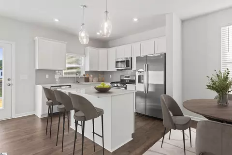 Kitchen - 347 Mykonos Dr, Mauldin, SC 29662 photo 1 of 4