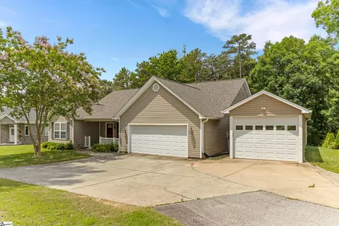 118 Hard Cash Ln, Fair Play, SC 29643