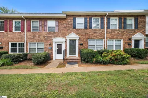 1436 Dover Rd, Spartanburg, SC 29301