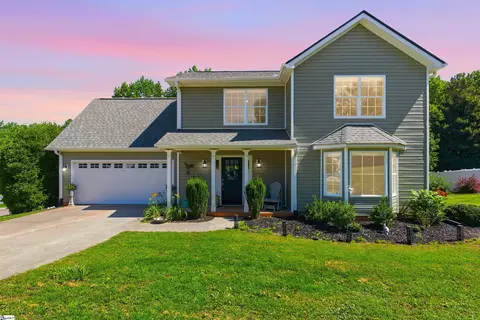 34 Perkins Ct, Greer, SC 29651