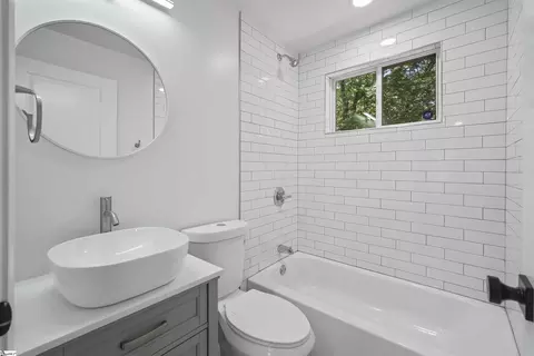Bath - 106 N 3rd St, Easley, SC 29640 photo 3 of 3