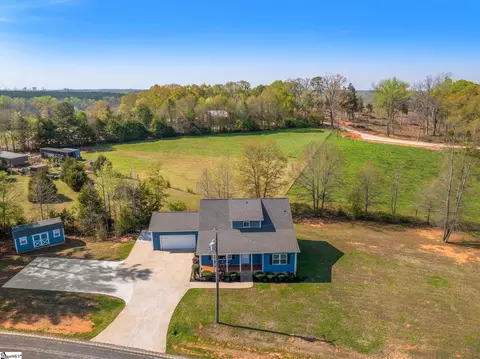 2762 Allen Bridge Rd, Fountain Inn, SC 29644
