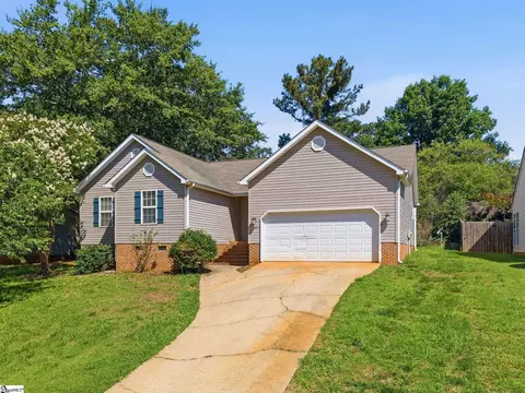 11 River Watch Dr, Greenville, SC 29605