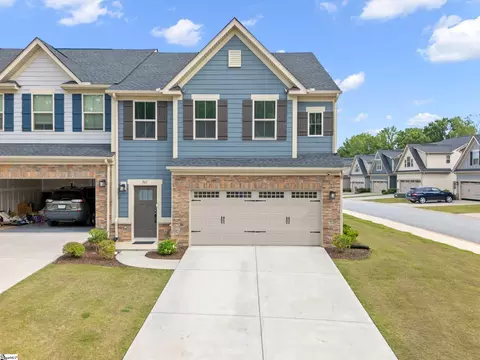 561 Martin Creek Dr, Simpsonville, SC 29680