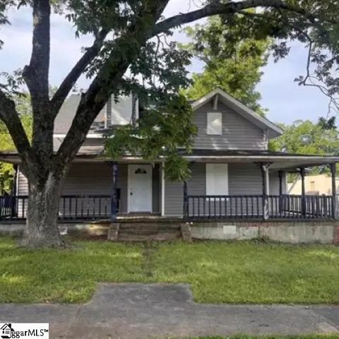 203 Holmes St, Gaffney, SC 29341