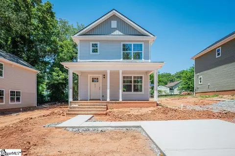672 Saxon Ave, Spartanburg, SC 29301